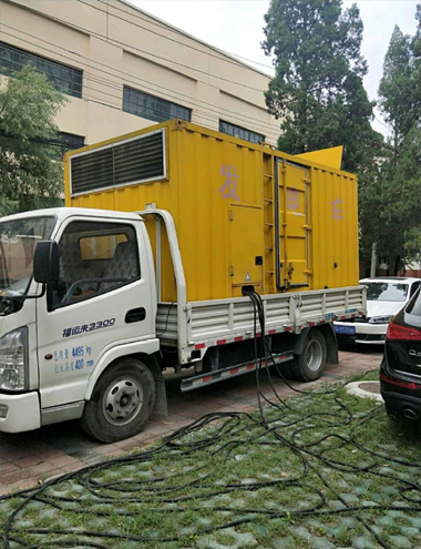 龙凤发电车出租-柴油发电机组排烟系统设计要求及其考虑因素