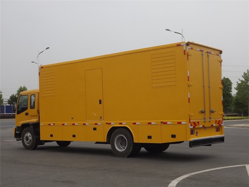 龙凤出租发电机-柴油发电机组电压低报警怎么办？