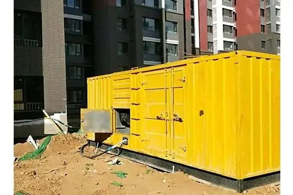 龙凤发电机租赁中燃油压力过低会对发动机的哪些部件造成损坏？