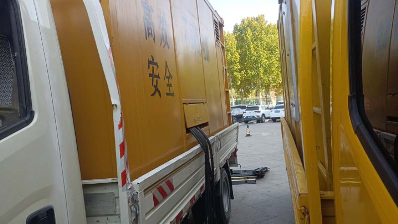 龙凤如何判断柴油发电机组和UPS电源的切换时间是否符合要求？
