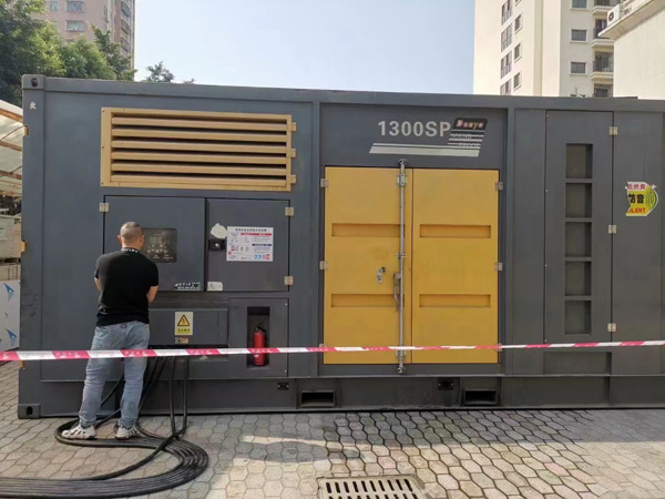 龙凤延长空气滤清器使用寿命的注意事项